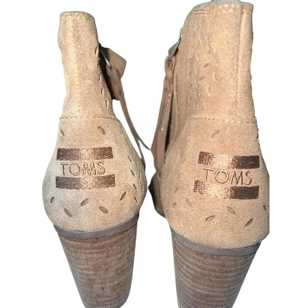 TOMS Majorca Tan Suede Peep Toe Heeled Ankle‎ Boots Booties Womens Size 7.5